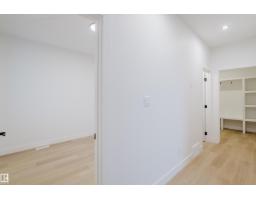 Primary Bedroom - 811 Elderberry Co Nw, Edmonton, AB T6M3J7 Photo 5