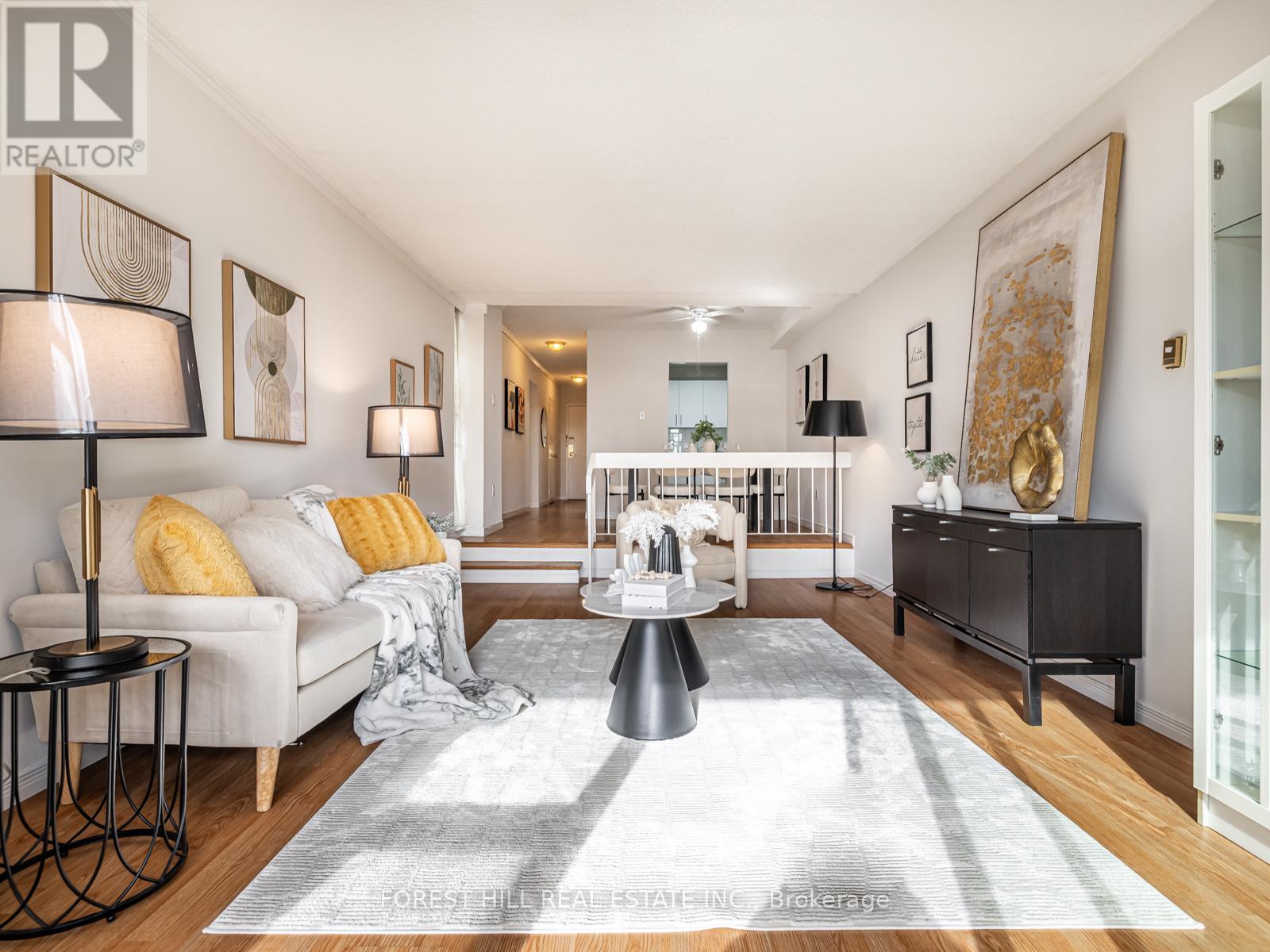 306 4101 Sheppard Avenue E