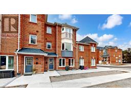Living room - 54 151 Townsgate Drive, Vaughan, ON L4J8J7 Photo 2