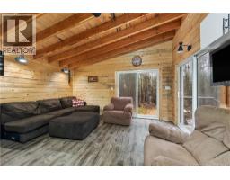 Primary Bedroom - Camp Route Lavallee, Memramcook, NB E4K3C5 Photo 5