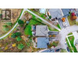 Recreational, Games room - 129 Barberry Crescent, Richmond Hill, ON L4E4S5 Photo 2