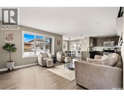 Kitchen - 5122 Snowbirds Crescent, Regina, SK S4W0H4 Photo 4