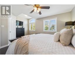 Bathroom - 10 Katemore Drive, Guelph, ON N1L0J2 Photo 5