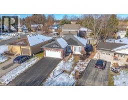 Recreation room - 49 Alexander Drive, Aylmer, ON N5H3G4 Photo 4