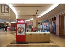 Z 004 Mr Pretzels 1800 Sheppard Avenue E, Image 2