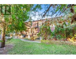 Eating area - 130 Tavistock Square, Oakville, ON L6K2V2 Photo 5