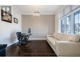 Family room - 17 Lacrosse Trail, Vaughan, ON L4H4S7 Photo 4