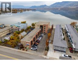 Primary Bedroom - 7310 Main Street Unit 207, Osoyoos, BC V0H1V0 Photo 2