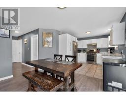 Kitchen - 296 Church Street, Penetanguishene, ON L9M1G5 Photo 5