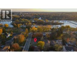 31 Inverness Street, Caledonia, ON N3W1B2 Photo 4