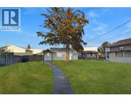 Bedroom - 821 18 A N Avenue, Cranbrook, BC V1C3Y1 Photo 4