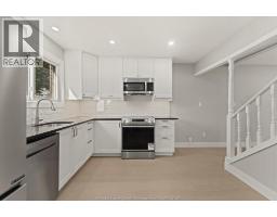 Bedroom - 2960 Meadowbrook Lane Unit 2, Windsor, ON N8T3C8 Photo 5