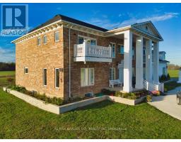 Bedroom - 2400 Effingham Street, Pelham, ON L0S1C0 Photo 2
