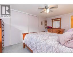 Kitchen - 3955 Valewood Dr, Nanaimo, BC V9T6B9 Photo 3