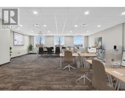 206 35 Sunday Drive, Aurora, ON L4G4B7 Photo 2