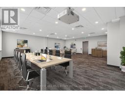 206 35 Sunday Drive, Aurora, ON L4G4B7 Photo 4