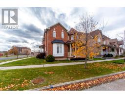 Kitchen - 63 Rainbow Valley Crescent, Markham, ON L6E1M2 Photo 4