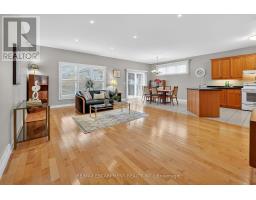 Kitchen - 3356 Laurie Avenue, Lincoln, ON L0R2E0 Photo 5