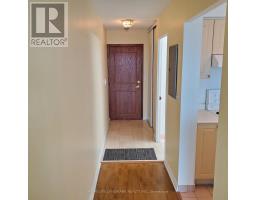 1115 8 Lee Centre Drive, Image 2