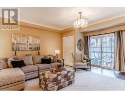 Dining room - 212 44 Ferndale Drive S, Barrie, ON L4N2V1 Photo 3