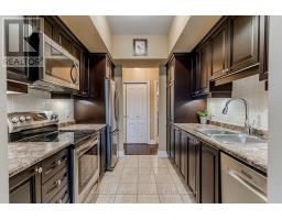 Living room - 212 44 Ferndale Drive S, Barrie, ON L4N2V1 Photo 4