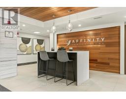 Living room - 616 320 Plains Road E, Burlington, ON L7T0C1 Photo 4