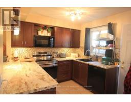 Bedroom 2 - 27 1430 Jalna Boulevard, London South, ON N6E3C1 Photo 5