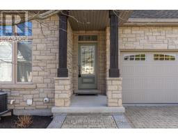 19 Crimson Drive, Niagaraonthelake, ON L0S1J1 Photo 2