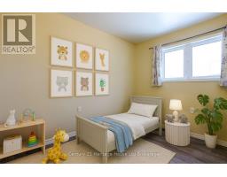 Primary Bedroom - 3177 Perth Road 180, West Perth, ON N0K1Y0 Photo 5