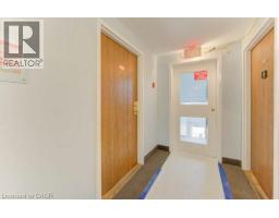 Primary Bedroom - 3085 Kingsway Drive Unit 27, Kitchener, ON N2C2P1 Photo 4