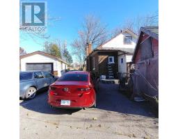 Kitchen - 304 West Scugog Lane, Clarington, ON L1C3K2 Photo 2