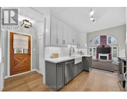 29 Victory Drive, East Gwillimbury, ON L0G1M0 Photo 3