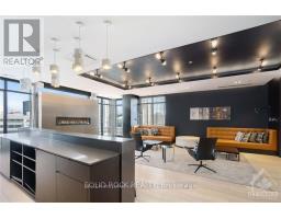 213 255 Bay Street, Image 3
