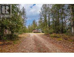 5487 Prosh Frontage Road, Malakwa, BC V0E2J0 Photo 5