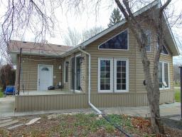 Kitchen - 8 Dawson R Road, Richer, MB R0E1S0 Photo 2