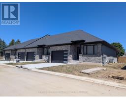 Dining room - 8 32 Postma Crescent, North Middlesex, ON N0M1A0 Photo 2