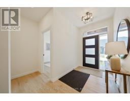 Primary Bedroom - 8 32 Postma Crescent, North Middlesex, ON N0M1A0 Photo 4