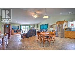 Family room - 4089 County Road 44, Havelockbelmontmethuen, ON K0L1Z0 Photo 5