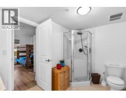 Bedroom - 555 Yates Road Unit 115, Kelowna, BC V1V2V2 Photo 2