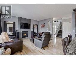 Dining room - 358 River Heights Drive, Cochrane, AB T4C0H8 Photo 3