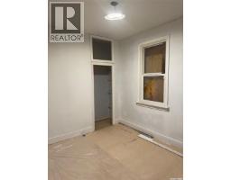 Kitchen - 1491 101st Street, North Battleford, SK S9A0W6 Photo 3