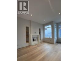 4pc Bathroom - 2066 Cortina Drive, Kelowna, BC V1P0B2 Photo 4