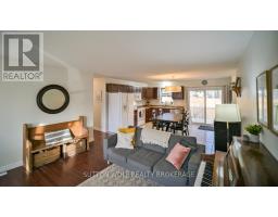 Bedroom - 29 Pittao Place, Strathroycaradoc, ON N7G4E7 Photo 5