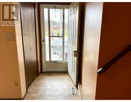 Living room - 1030 Yonge Street S, Brockton, ON N0G2V0 Photo 2