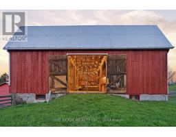 Family room - 2132 County 10 Road, Cavan Monaghan, ON L0A1C0 Photo 2