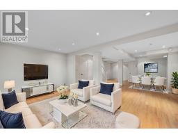 Laundry room - 125 Thornway Avenue, Vaughan, ON L4J7Z3 Photo 2