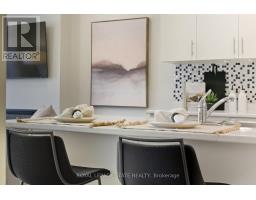 Living room - 38 40 Zinfandel Drive, Hamilton, ON L8E0L1 Photo 2