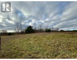 4056 Horseshoe Valley Road W, Springwater, ON L9X0Z6 Photo 3