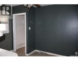 Bedroom - 764 Fairford Street E, Moose Jaw, SK S6H0G2 Photo 4