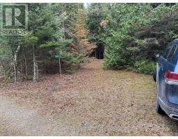 915 Third Avenue N, South Bruce Peninsula, ON N0H2G0 Photo 2